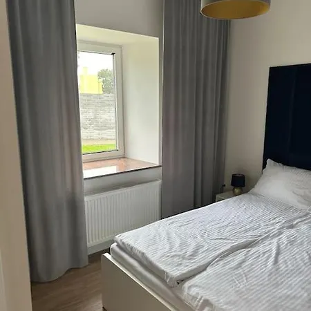 Krysztal Apartamento *